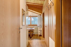 Interior - Apartment 'Leitner Miniwohnung' with Mountain View, Private Terrace and Wi-Fi (Tiers)