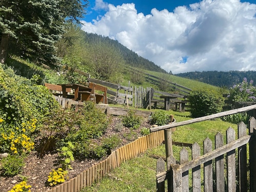Appartement "Leitner Miniwohnung" avec vue sur les montagnes, terrasse privée et Wi-Fi