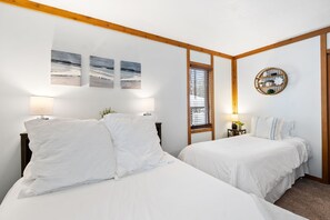 4 chambres, bureau, fer et planche à repasser, Wi-Fi