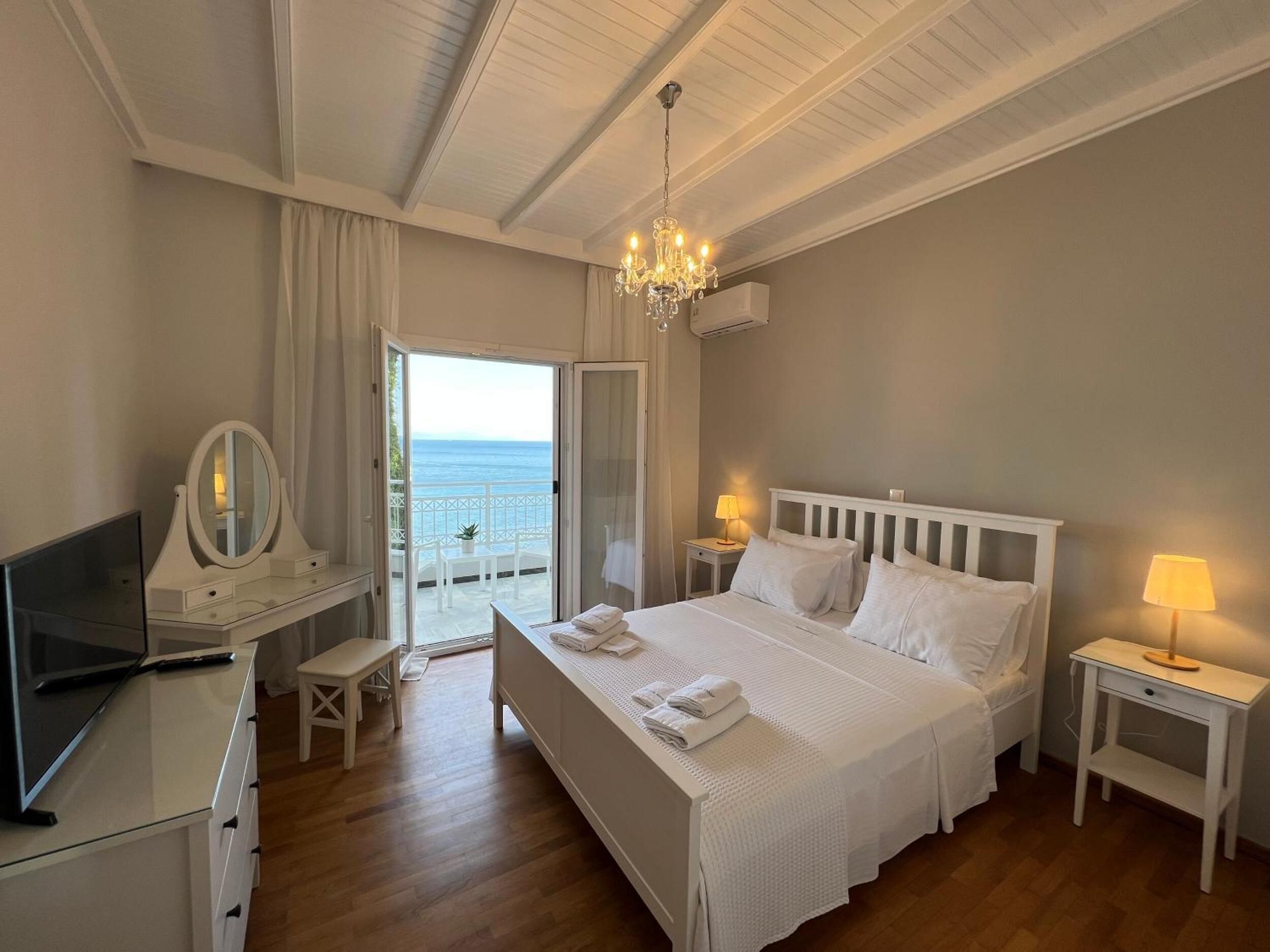 3 chambres, Wi-Fi gratuit, draps fournis