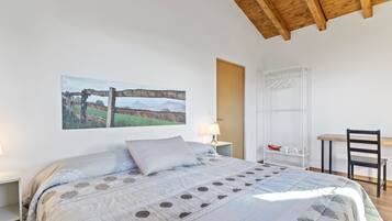 2 chambres, Wi-Fi gratuit, draps fournis