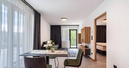 Apartment 'Pauli 3' with Mountain View, Shared Garden and Wi-Fi