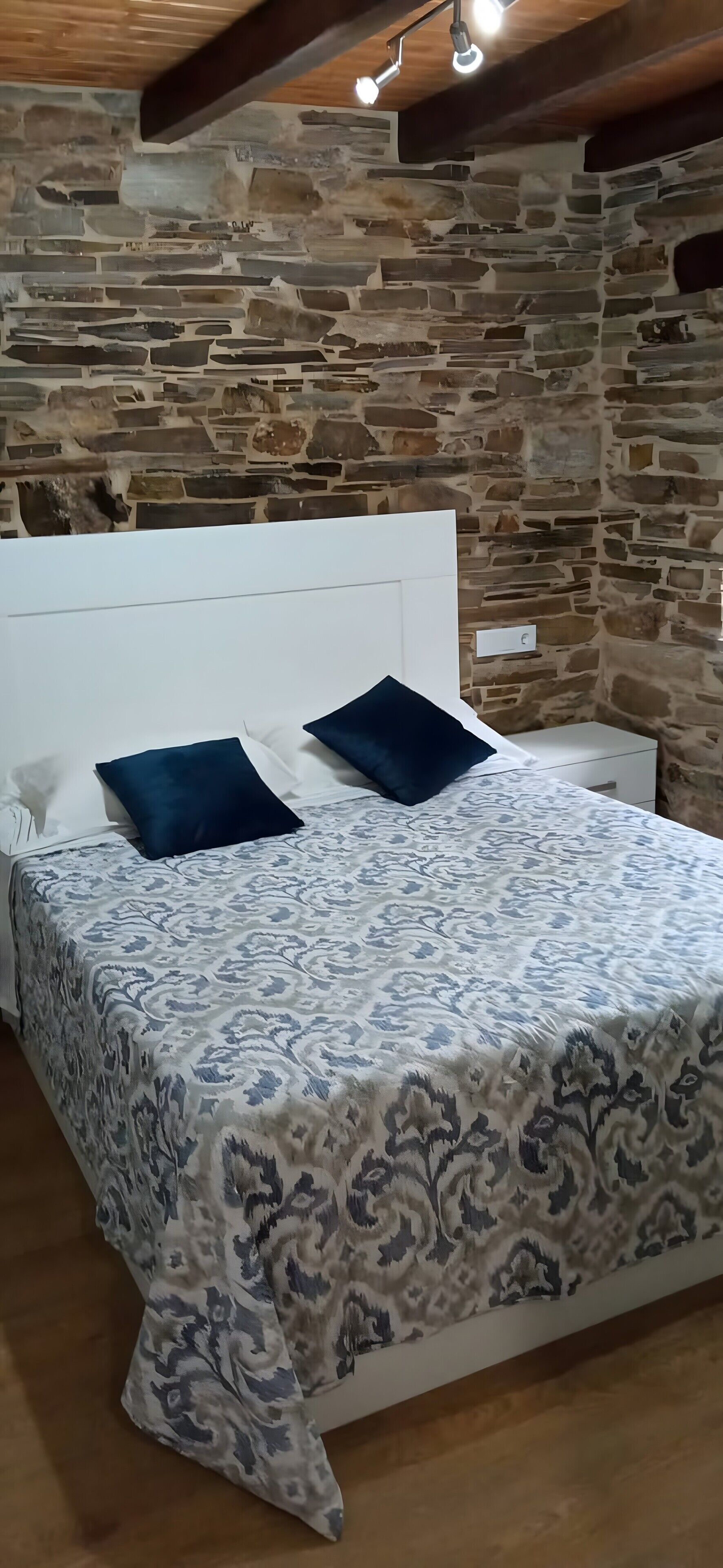 2 chambres, Wi-Fi gratuit, draps fournis