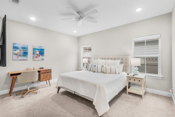 3 habitaciones, escritorio, tabla de planchar con plancha y wifi gratis 