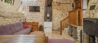 Country House 'Las Tercias De Curiel' with Mountain View and Wi-Fi