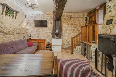 Las Tercias De Curiel Country House with Fireplace, Ribera del Duero