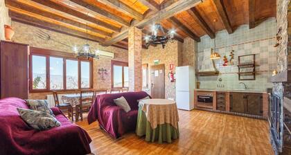 ''Casa Rural La Jirola - El Mirador'' with Mountain View, Wi-Fi and Air Conditioning