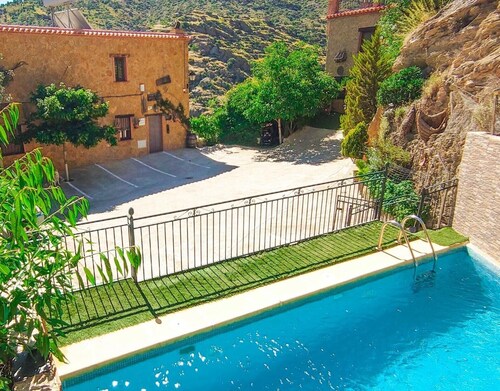 ''Casa Rural La Jirola - El Mirador'' with Mountain View, Wi-Fi and Air Conditioning