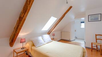 3 chambres, fer et planche Ă repasser, Wi-Fi gratuit, draps fournis