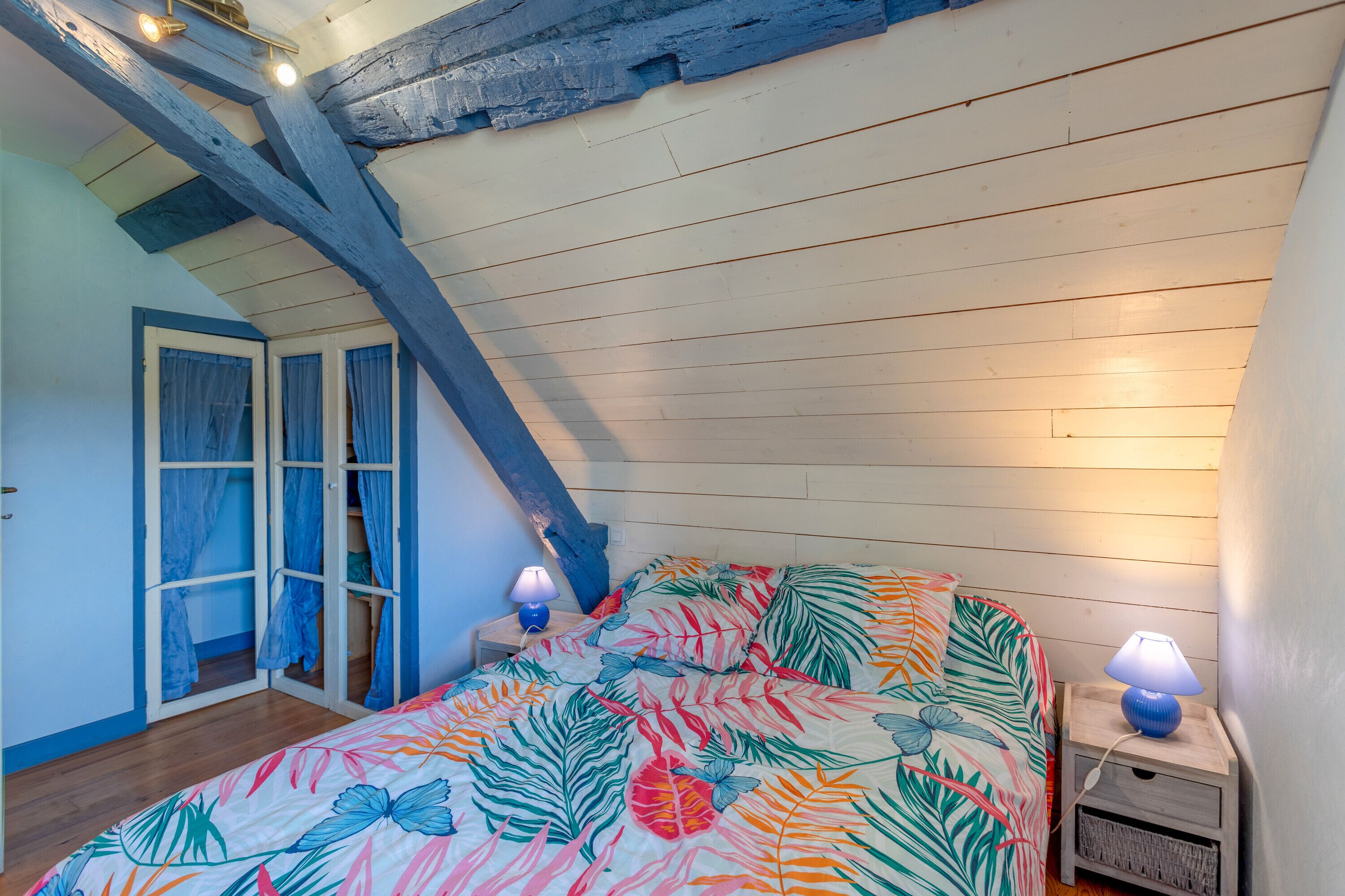 3 soverom, strykejern/-brett, wi-fi (inkludert) og sengetøy