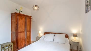 2 habitaciones, tabla de planchar con plancha y wifi gratis