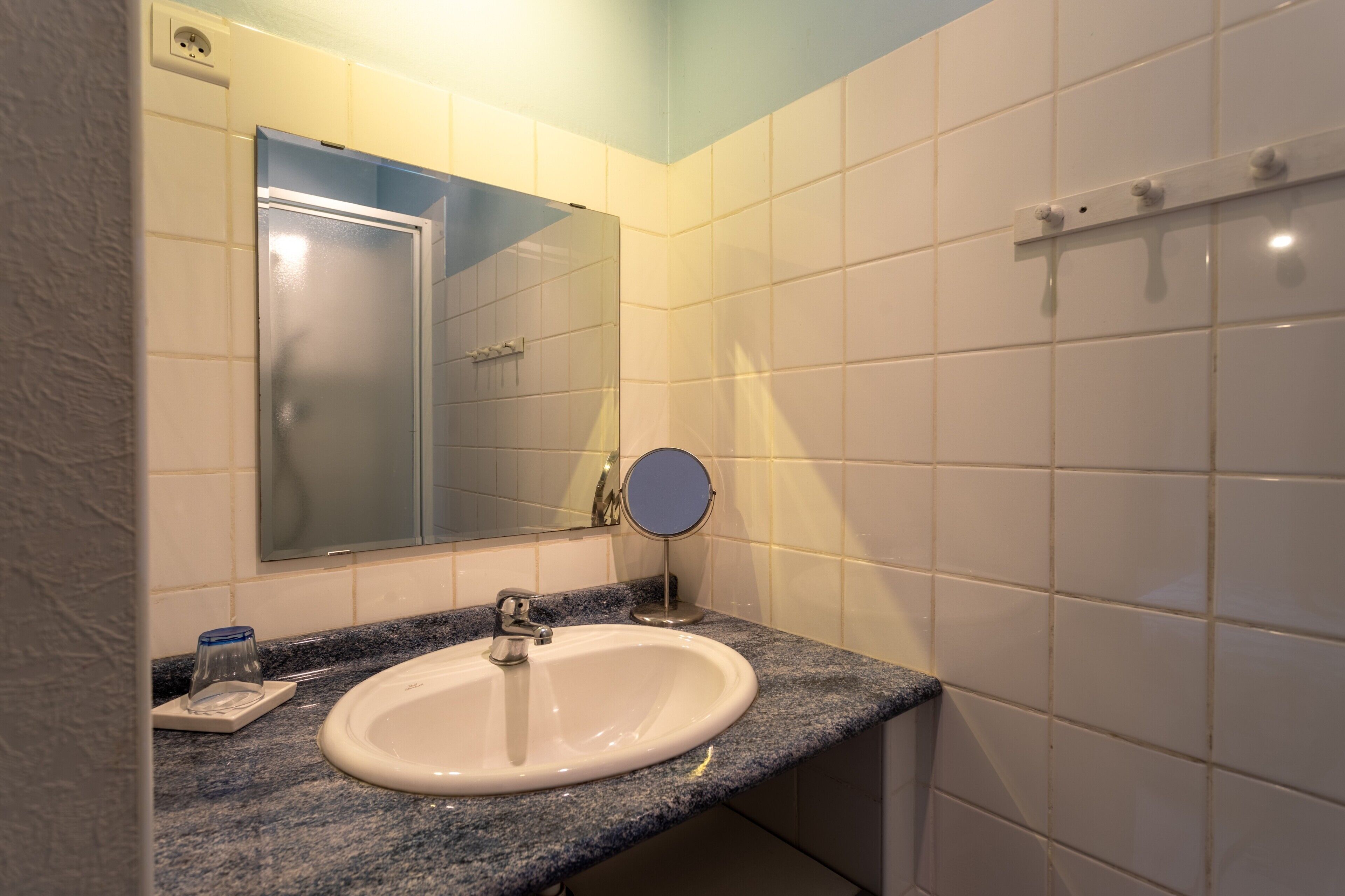 Dusche, Haartrockner