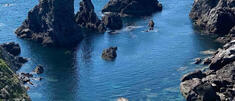 靠近海滩