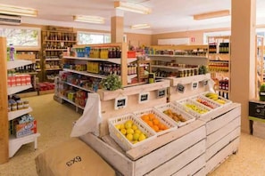 Gift shop