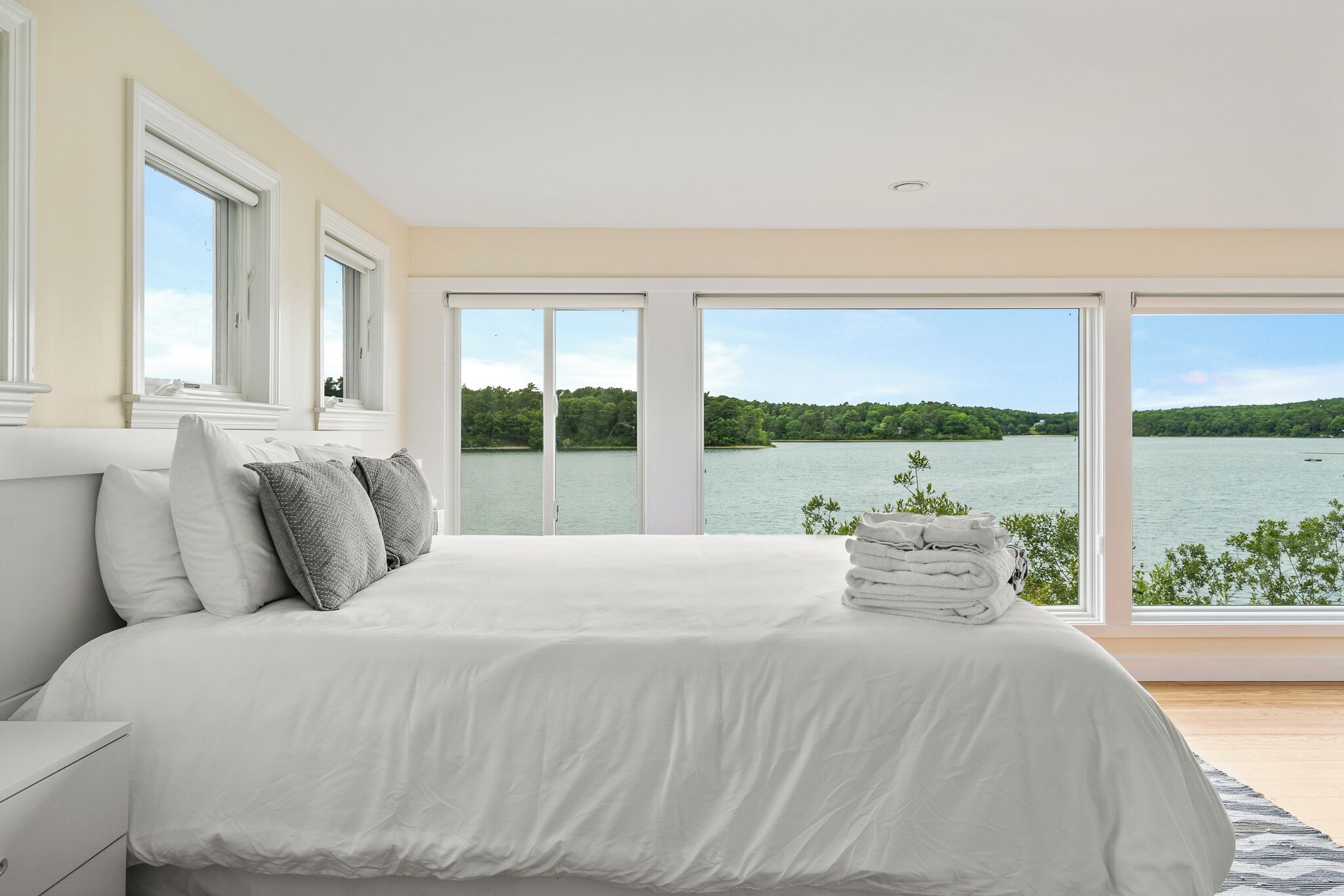 1 bedroom, desk, iron/ironing board, travel crib