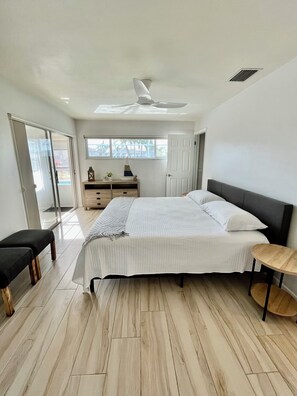 3 chambres, fer et planche à repasser, Wi-Fi, literie fournie