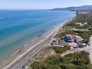 Nær stranden