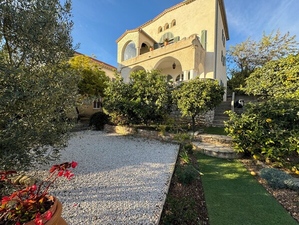 Property grounds - Little paradise (Sanary-sur-Mer)