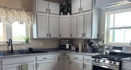 Charming 1-bedroom house near Rio Grand National forest and Wolf Creek ski area.