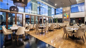 Restaurant - Ava's Suite 37th FLR PALMS PLACE (Las Vegas)