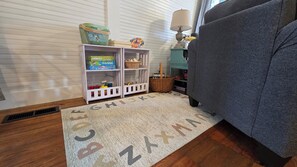 Interior - Charming Bungalow in Downtown Andrews I Explore-Shop-Eat (Andrews)