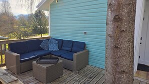 Terrace/patio - Charming Bungalow in Downtown Andrews I Explore-Shop-Eat (Andrews)
