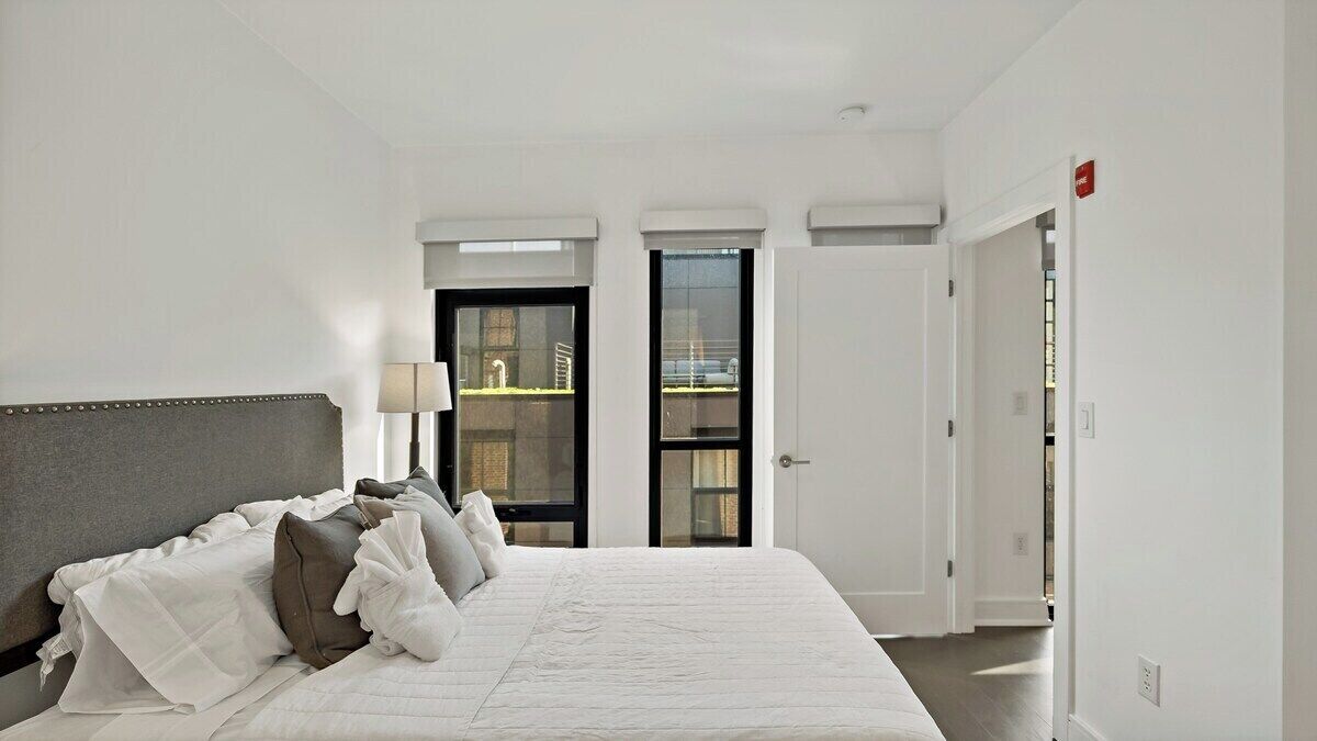 1 bedroom, internet, bed sheets