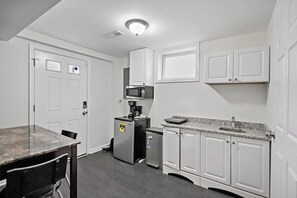 Microwave, coffee/tea maker, cookware/dishes/utensils