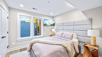 2 多间卧室、熨斗/熨衣板、WiFi、床单