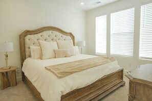 5 Schlafzimmer, Bügeleisen/Bügelbrett, WLAN, Bettwäsche