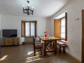 Dining - Morelli by Interhome (Valtellina)
