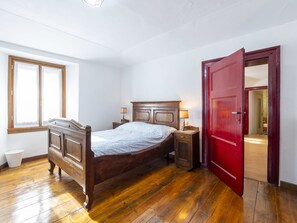 2 dormitorios y Internet