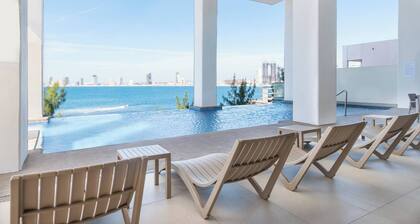 Skyline Paradise Condo at “punta bahía”