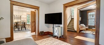 5BR Family-Friendly Vacation Rental | Pets OK | Sleeps 11