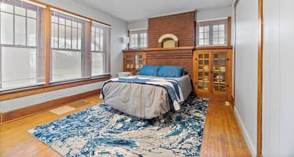 Straightforward City Apartment | Downtown Fort Wayne