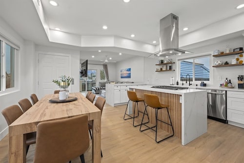 Beachside Retreat | Steps to the Sand + EV Charging & Spacious Comfort