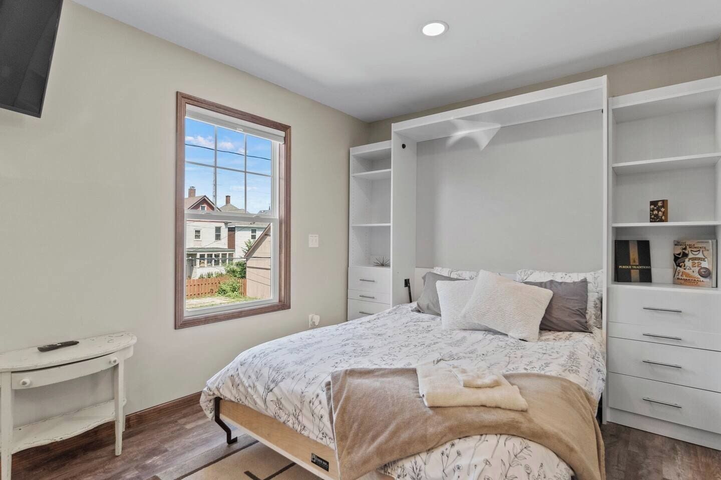 1 chambre, fer et planche à repasser, Wi-Fi gratuit, draps fournis