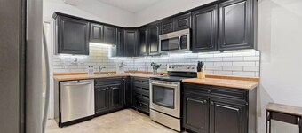 Historic Mansion Apartment | 2BR with Updated Amenities