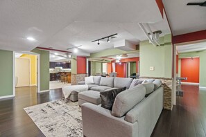 Televisio, pöytätennispöytä