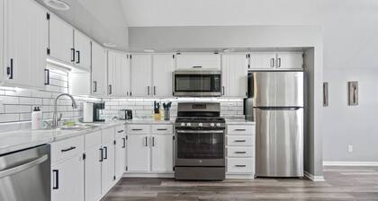 Penthouse Apartment in Historic Mansion | City Views