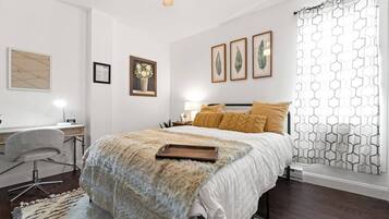 1 chambre, fer et planche Ă repasser, Wi-Fi gratuit, draps fournis