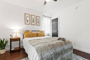 1 chambre, fer et planche à repasser, Wi-Fi gratuit, draps fournis