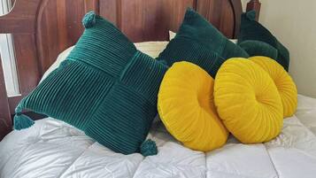 1 chambre, fer et planche Ă repasser, Wi-Fi gratuit, draps fournis