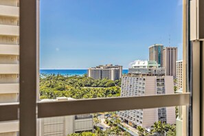 Interior - Ocean View Luxury Condo in Waikiki, /w Parking! (Honolulu)