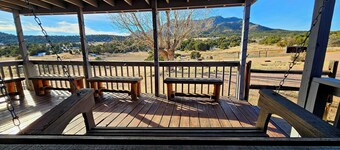 Mountain Farm Stay, Alpacas & Views, Royal Gorge 15min