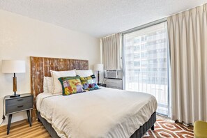 1 dormitorio, tabla de planchar con plancha, wifi gratis y ropa de cama