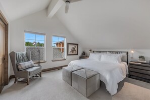 3 makuuhuonetta, ilmainen Wi-Fi, vuodevaatteet