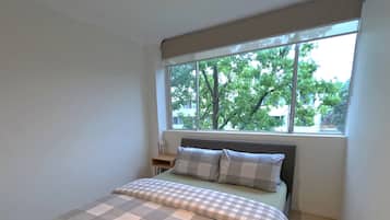2 bedrooms, iron/ironing board, bed sheets