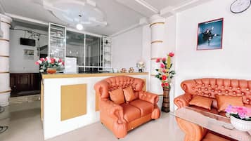Sala de estar en el lobby