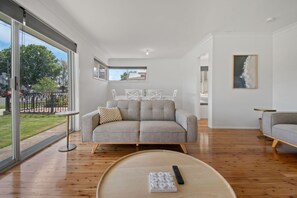 Télévision, espaces bureaux